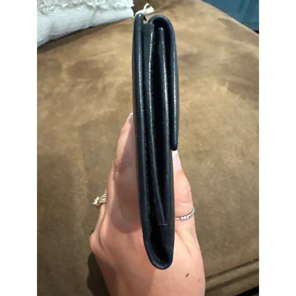 Gucci Leather Continental Wallet